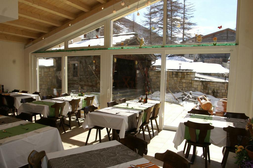 Hotel Baergsunnu Saas-Grund Exterior foto